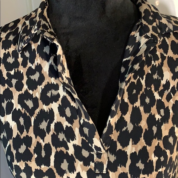 Express animal print top size medium - Picture 3 of 7